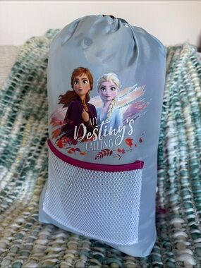 Disney Frozen 'My Destiny's Calling' Sleeping Bag with Drawstring Backpack